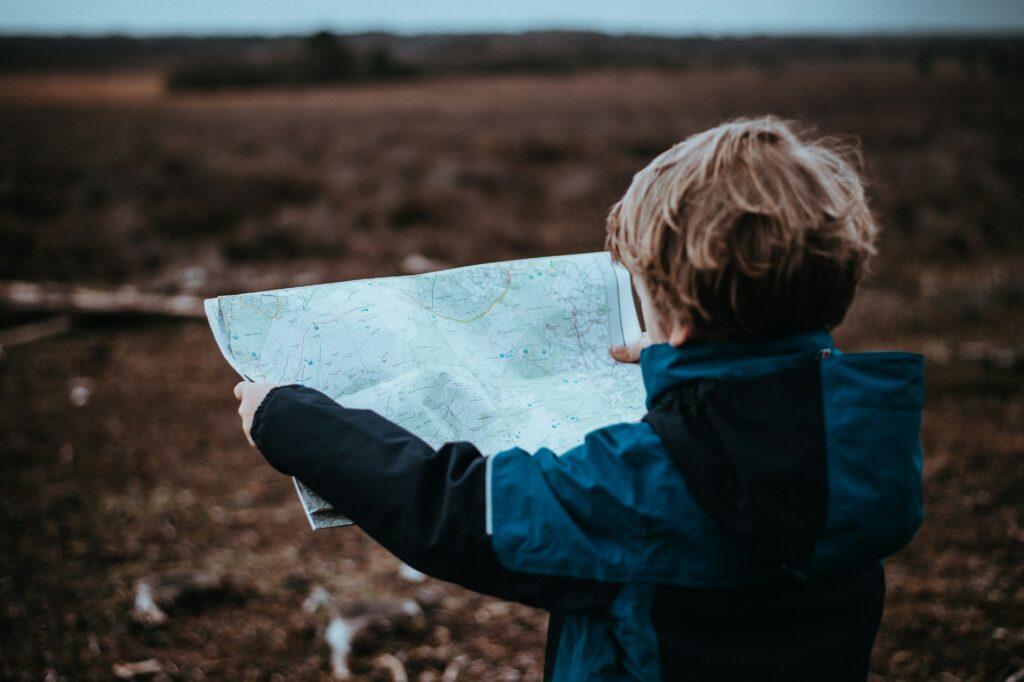 enfant-carte-nature